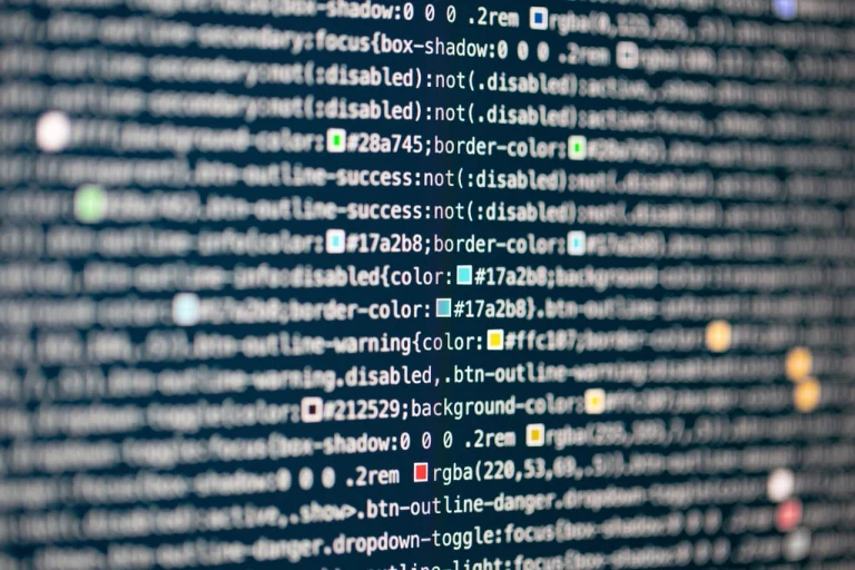 Cybermenaces et désinformation : l'ENISA en première ligne